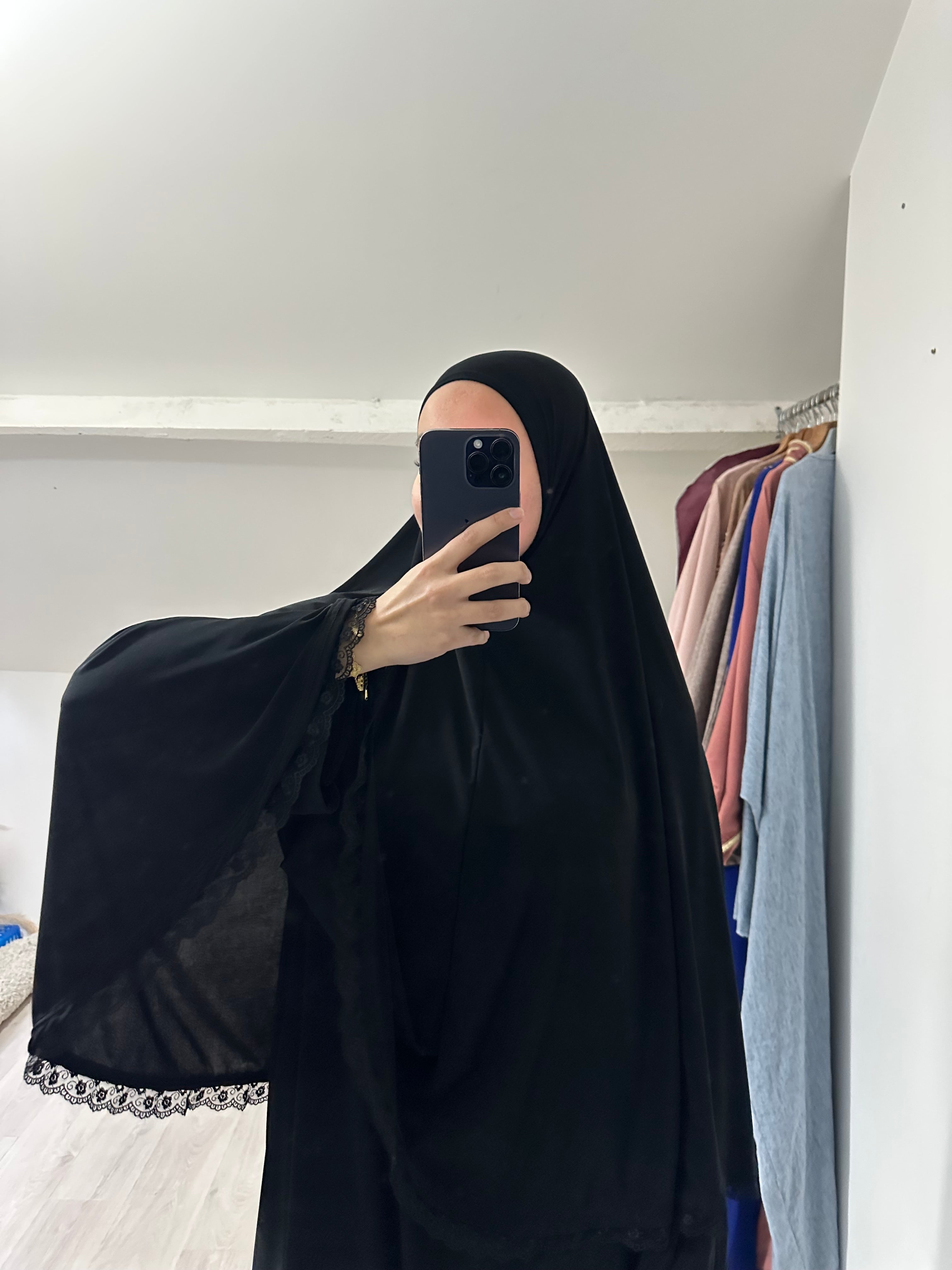 Tenue de prière - taille unique (36-48)